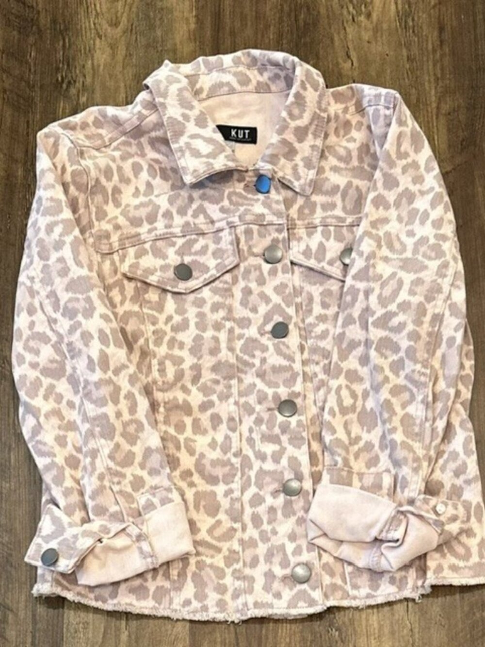 KUT from the Kloth Pink Leopard Print Denim Jacket – Raw Hem – Size Small